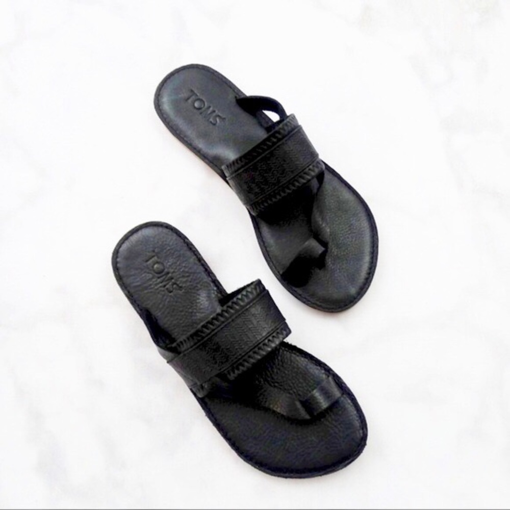 Toms Black Leather Flat Sandals
